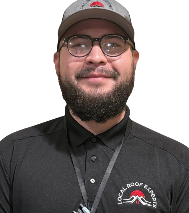 A member of the Local Roof Experts team